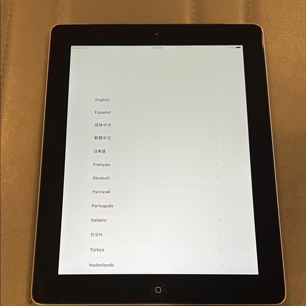 Silver Apple iPad 4th Generation 16 GB WiFi & Cellular